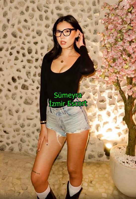 izmirescortsumeyra-2 İzmir Escort Sümeyra Fantazilerim Baştan Çıkartır