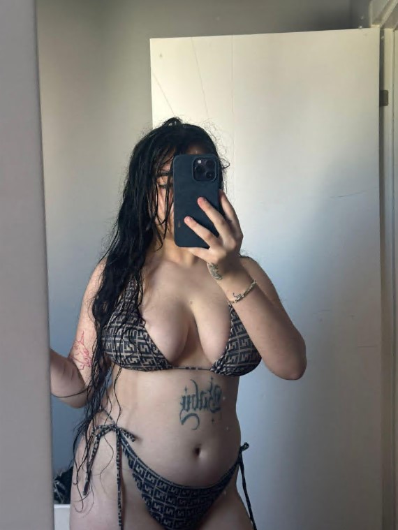izmirescorttoprak-2-1 İzmir Escort Derin İzmir Geneli Eve Ve Otele Geliyorum