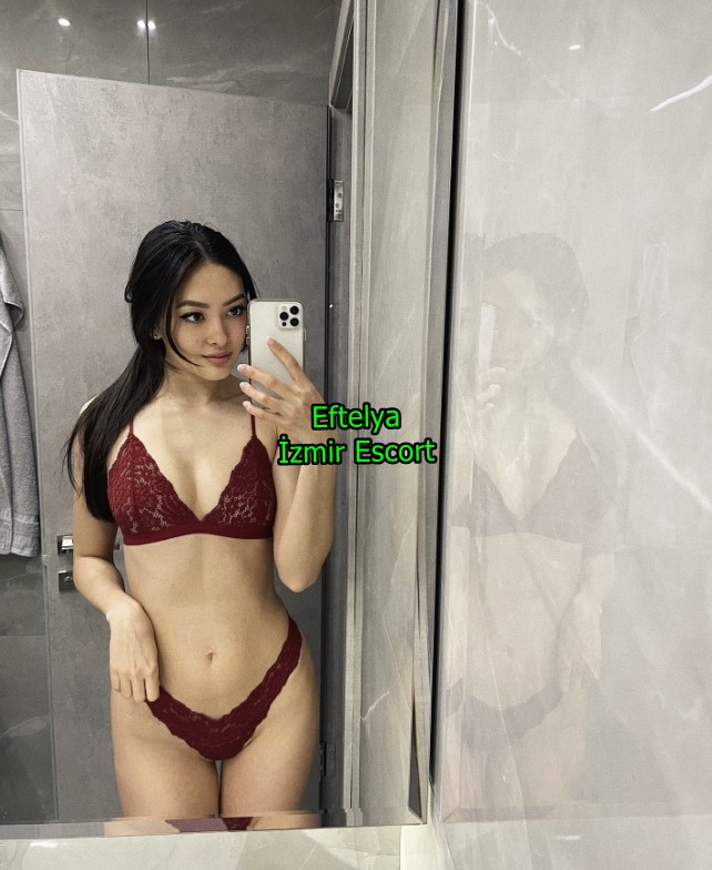 izmirescorteftelya-2 İzmir Escort Eftelya 24 Yaşında Tam Bir Afetim